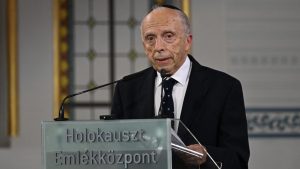 Elment az utolsó holokauszt-túlélő főrabbi